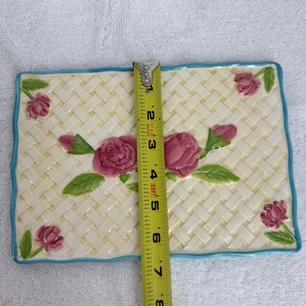 Temp-tations by Tara Floral Basketweave Casserole & Trivet Set Yellow Pink Rose